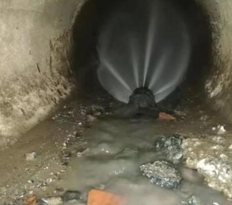 芦山市政管道清淤