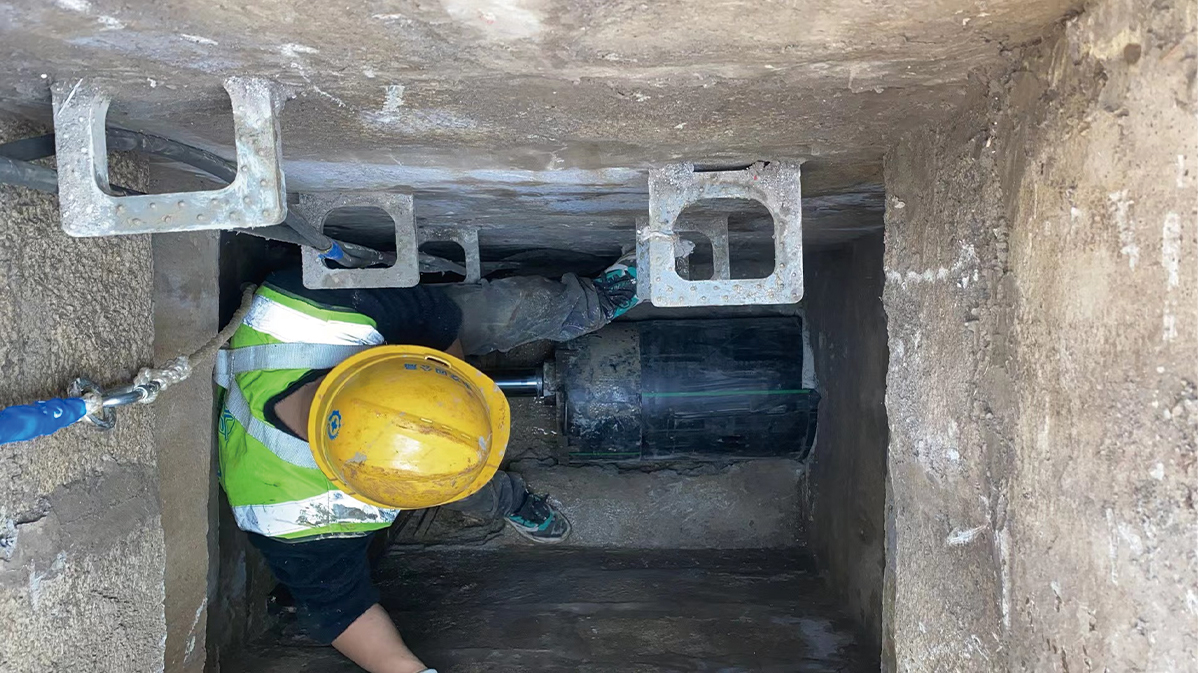 芦山HDPE短管内衬法